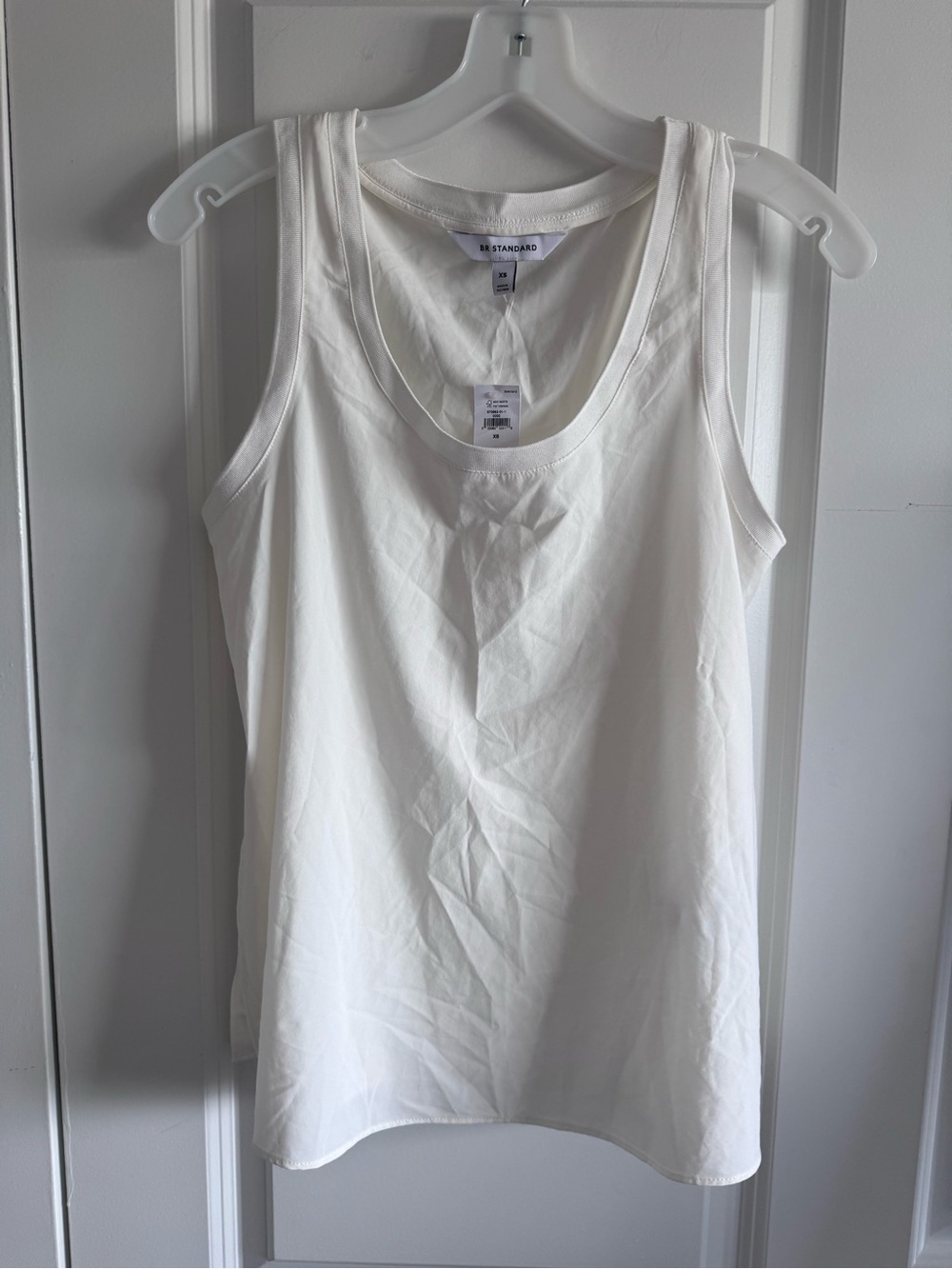 Banana Republic White Scoop Neck Tank Top - BR Standard